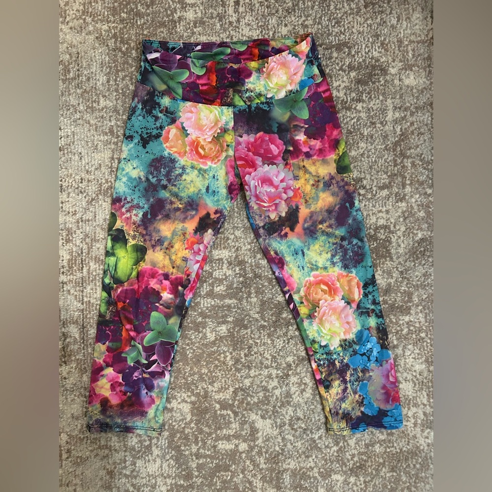 Onzie Cropped Leggings